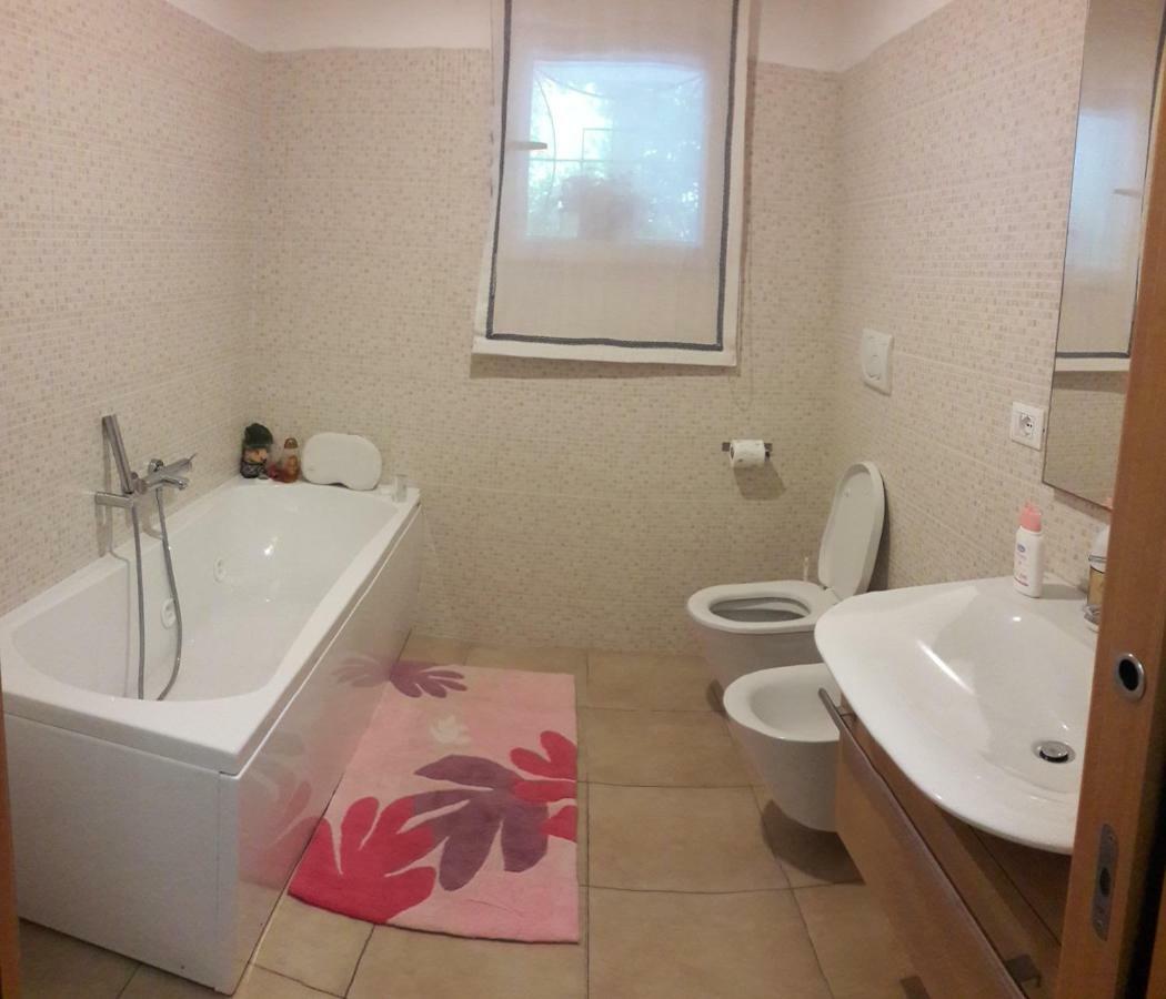 Rosadipepe Apartment ริปาตรานโซเน ภายนอก รูปภาพ