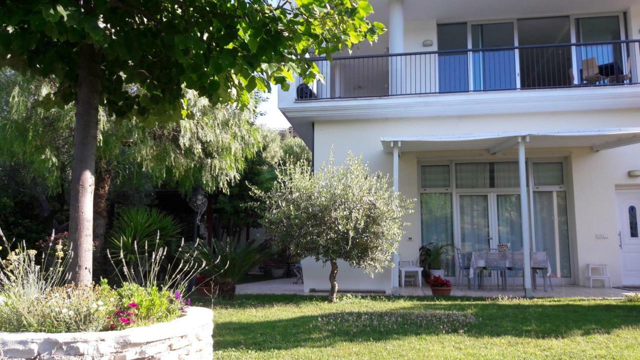 Rosadipepe Apartment ริปาตรานโซเน ภายนอก รูปภาพ